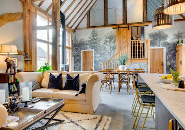 Cut From the Same Cloth, Plum Guide home in Sussex, UK