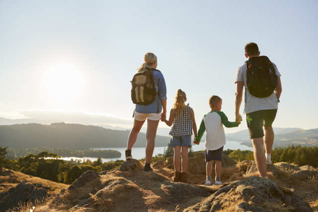 30 Best Family Travel Tips and Hacks You Need to Know