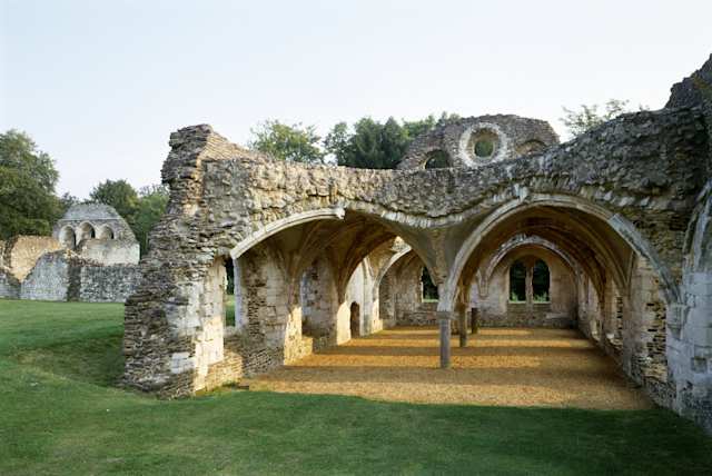 Waverley Abbey, Surrey UK | Image © EnglishHeritage