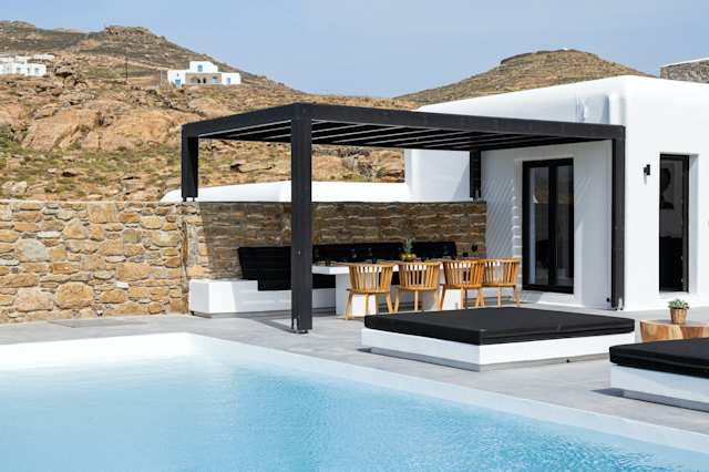 Island Light, Plum Guide home in Mykonos, Greece
