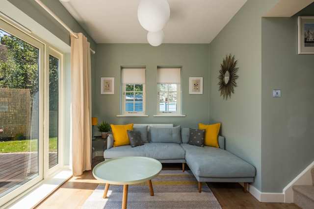 Breakfast For Four, Plum Guide home in East Sussex