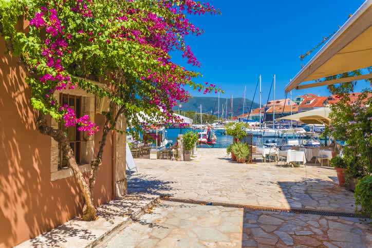 Where To Stay in Kefalonia | Plum Guide