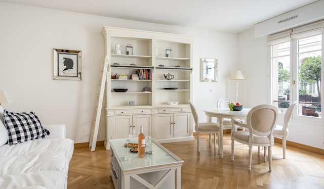 Fleur de Coton, Plum Guide home in Paris
