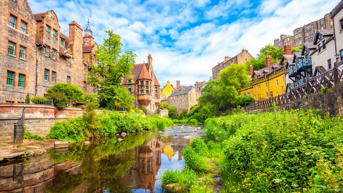 Edinburgh's North Bridge, Scotland