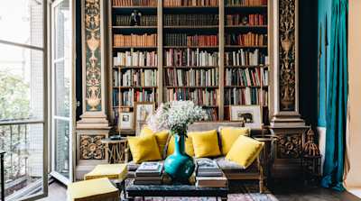 Book collection in Maillol & Rodin, Plum Guide home in Paris
