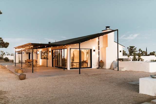 LE CHACUEL, Plum Guide home in Joshua Tree, US