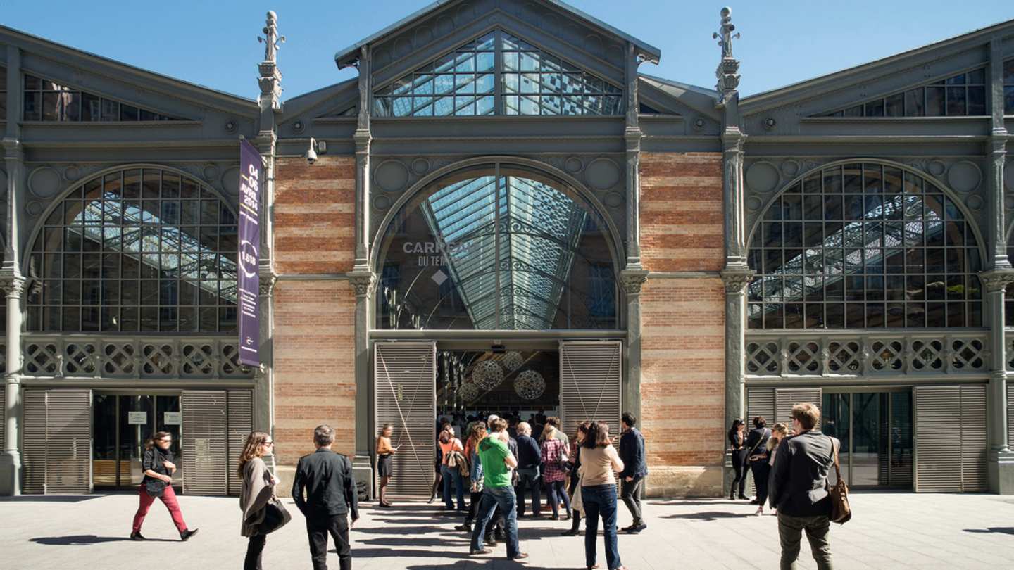 La Carreau du Temple, Paris, France