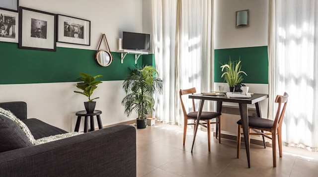 Stroke of Green Luck, Plum Guide home in Paris