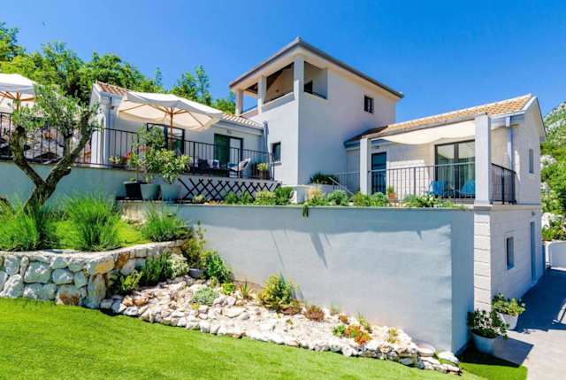 Kingdom Of Westeros, Plum Guide home in Dubrovnik, Croatia