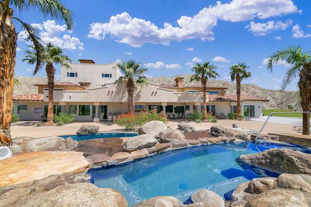 Andreas Oasis, Plum Guide home in Palm Springs