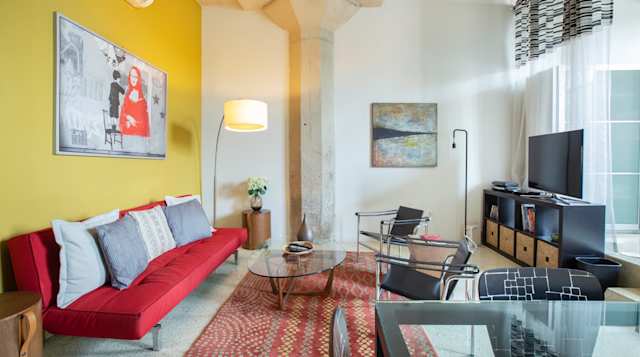 Pia's Warehouse, Plum Guide home in Los Angeles