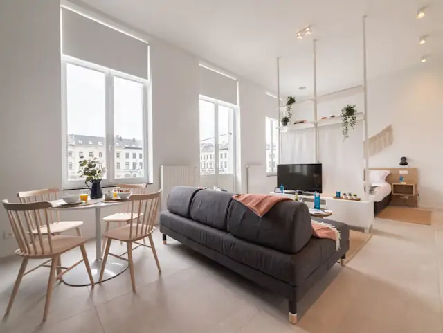 Echeveria, Plum Guide home in Brussels