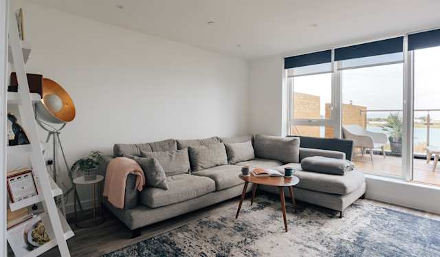 Moon Over the Marsh, Plum Guide home in West Sussex, UK