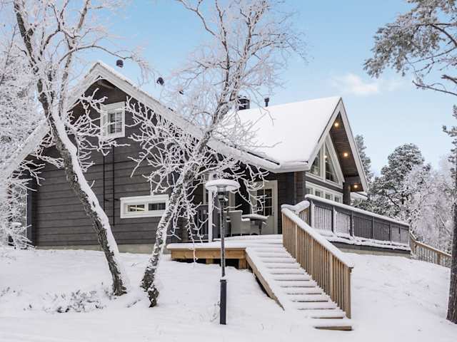 Winter Solstice, Plum Guide home in Finland