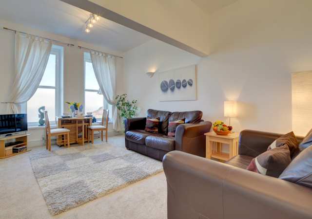 Out Two Sea, Plum Guide home in Devon, UK