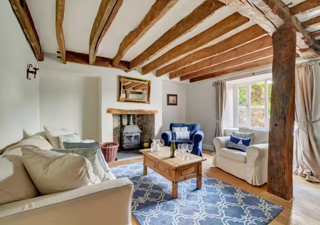 Cotton Cottage, Plum Guide home in Cornwall