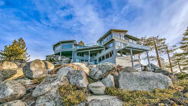 Boulders, Plum Guide home in South Lake Tahoe