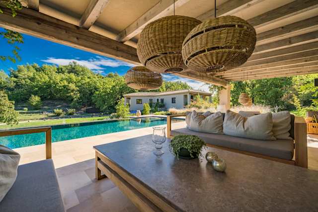 Azur Air, Plum Guide home in the French Riviera