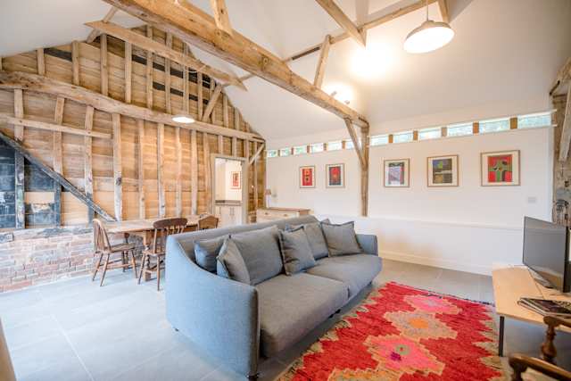 Oaklands Barn, Plum Guide home in Suffolk, UK