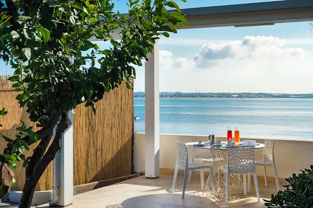 Waves of Peace, Plum Guide home in Sicily, Italy