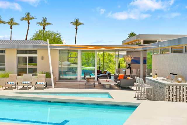 Palm Trees in Paradise, Plum Guide home in Palm Springs