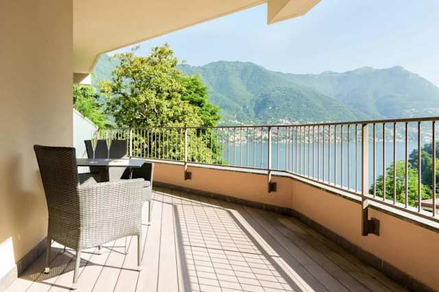 Vista Lago, Plum Guide home in Como, Italy