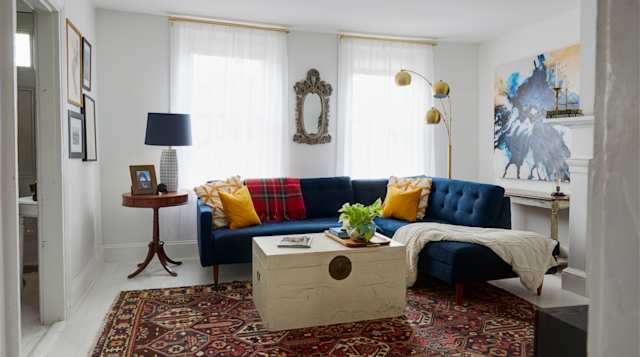 Hanging Baskets, Plum Guide home in Hudson Valley, New York