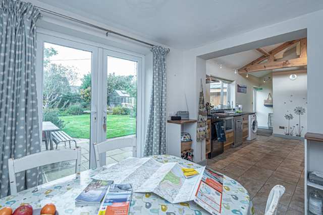 Migratory Patterns, Plum Guide home in Anglesey, UK