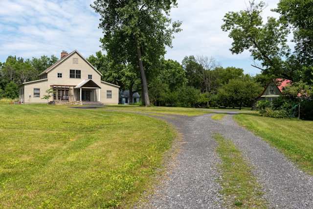On The Hillside, Plum Guide home in Hudson Valley, New York