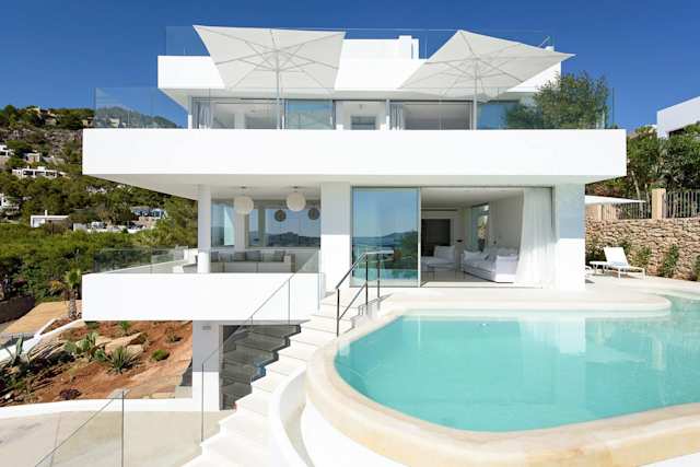 Absolute, Plum Guide home in Ibiza