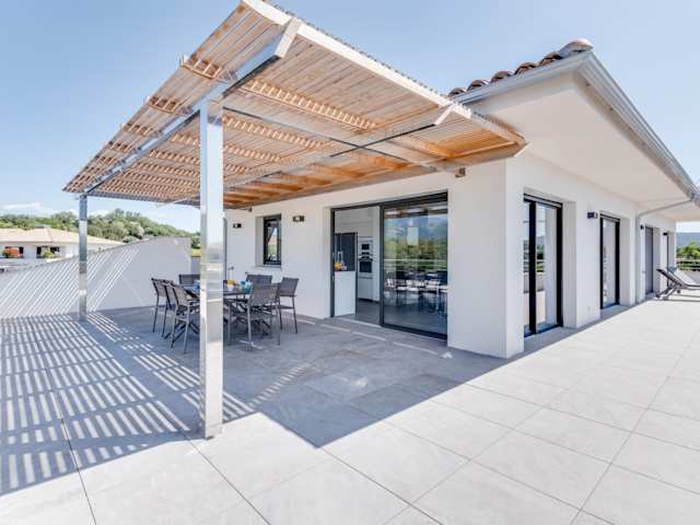 Coconut Suncream, Plum Guide home in Corsica, France