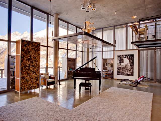 Illumination, Plum Guide home in Switzerland