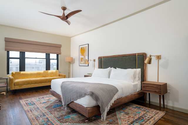 The Golden Touch, Plum Guide home in Los Angeles