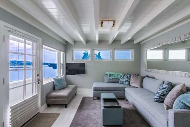 Channel Strand, Plum Guide home in San Diego, California