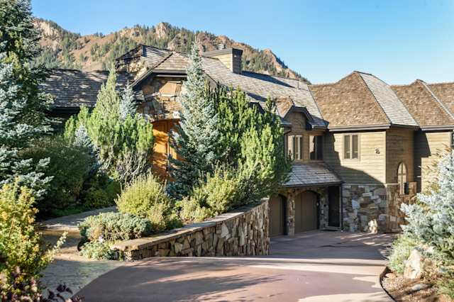 Lark Bunting, Plum Guide home in Aspen, USA