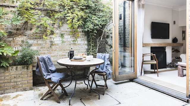 Garden Apartment in Chelsea, Plum Guide home in London