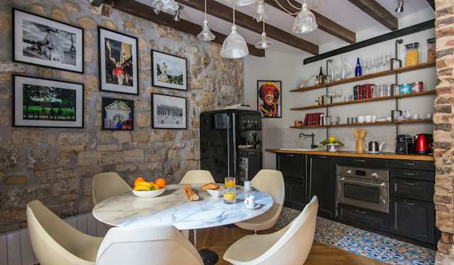 Montmartre's Villa, Plum Guide home in Paris