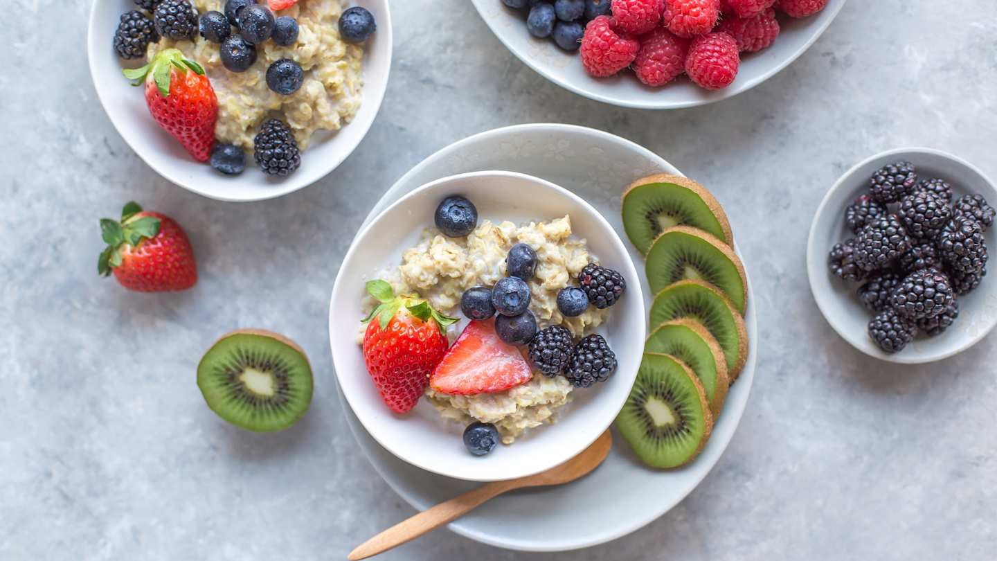 Healthy breakfast of porridge and fruit