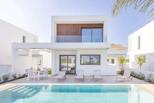 Sea of Love, Plum Guide home in Cyprus