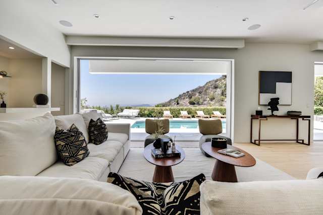 Seclusion, Plum Guide home in Los Angeles, USA