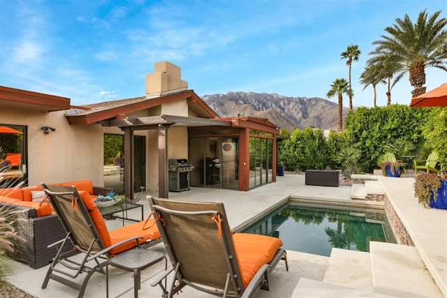 Crash Bandicoot, Plum Guide home in Palm Springs, USA