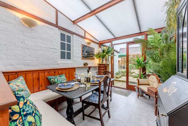 Wildflower Wonder, Plum Guide home in the Worcestershire, UK