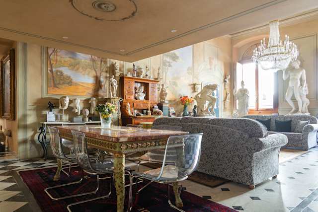 The Academy, Plum Guide home in Florence, Italy