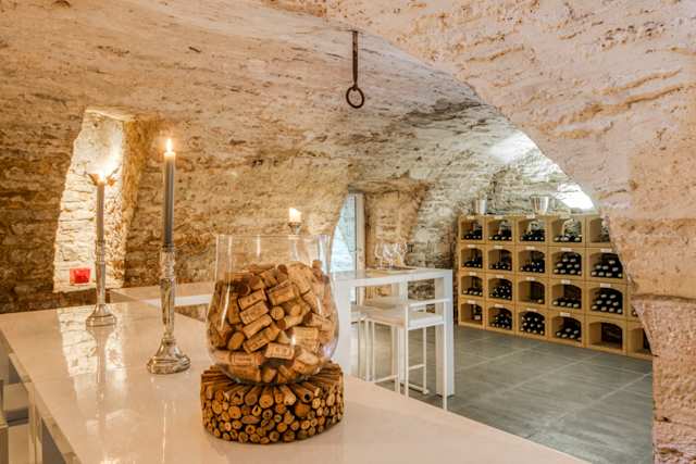 Maison du Vin, Plum Guide home in Burgundy, France