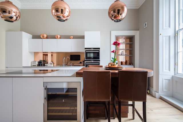 Kitchen in Glowing Ember, Plum Guide home in Edinburgh