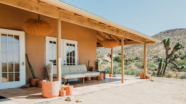 Under The Rocks, Plum Guide home in Joshua Tree