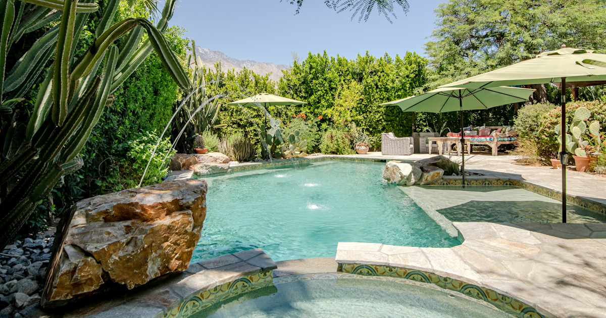50000 Pool Critics' Corner: In Search of the Perfect Palm Springs Pool | Plum Guide