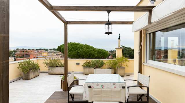 Fairy Cake, a Plum Guide home in Rome