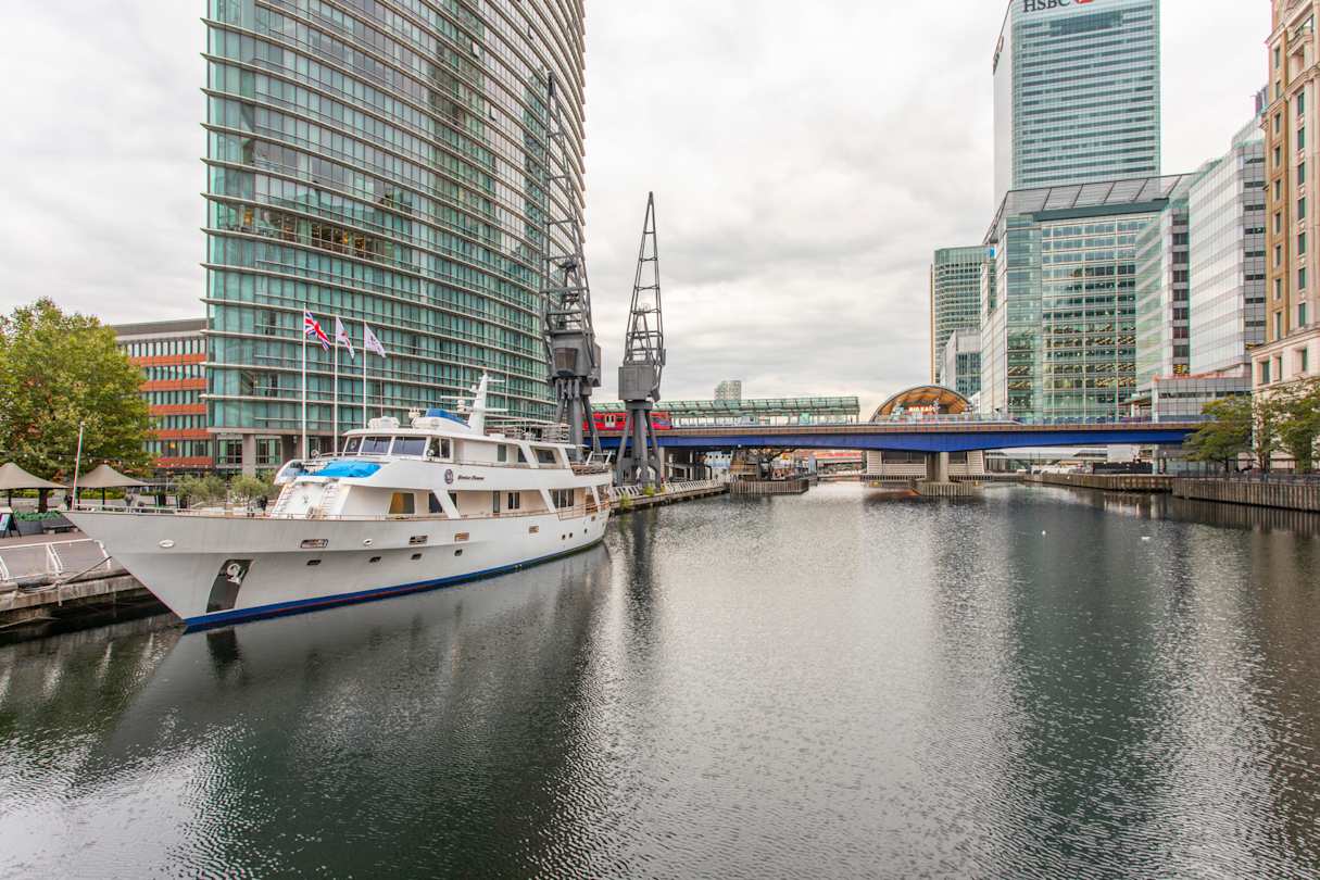 Plain Sailing, Plum Guide home in London