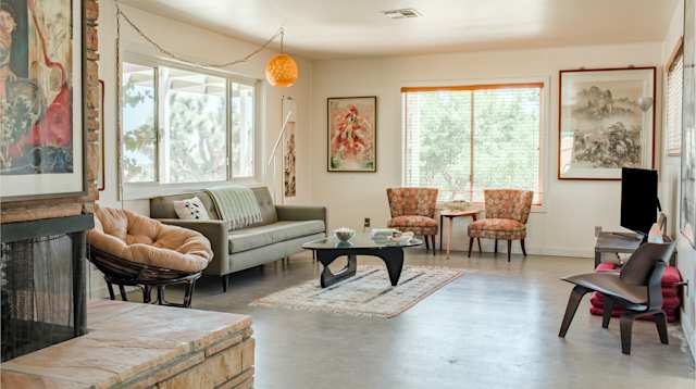 Fauvism, Plum Guide home in Yucca Valley